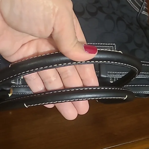 SOLD**Coach Hampton Vintage Carryall Shoulde Satchel EUC - Picture 9 of 15